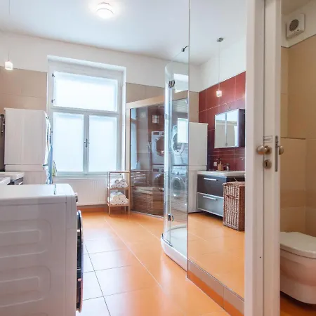 Apartment Spa Apartment Apartment *